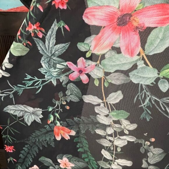 MINKPINK Sheer Floral Mesh Mini Dress Xs/S NWT - Picture 7 of 7